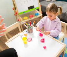 İsveç çocuk terapisi